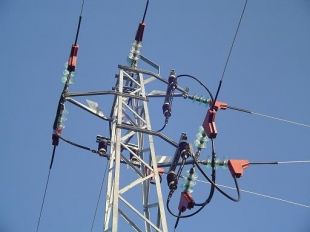 [Company_name_branding] Torres eléctricas