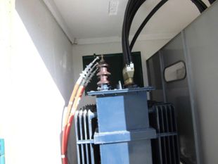 [Company_name_branding] Línea eléctrica 